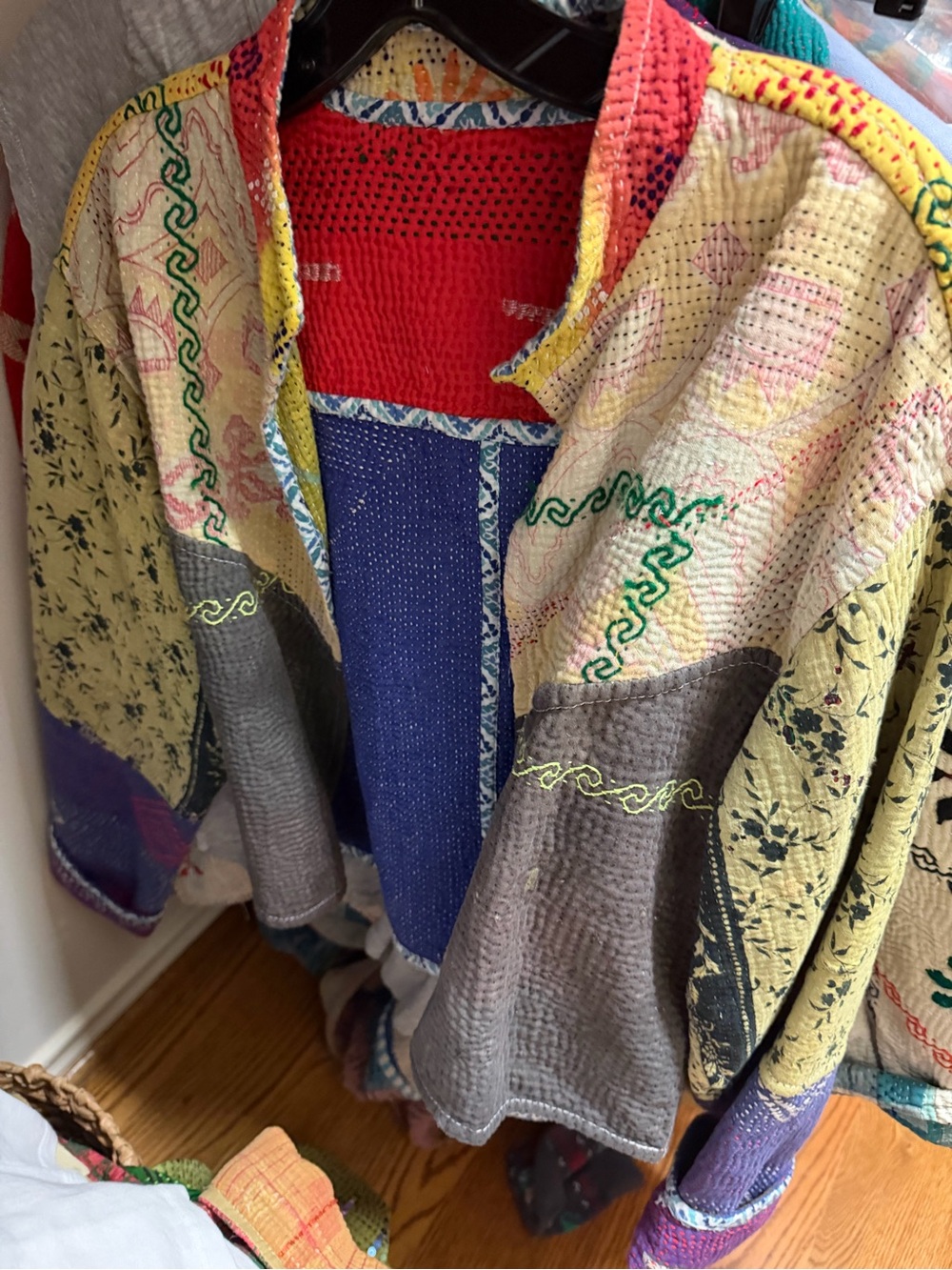 Sapeyka Patchwork Multicolor Kantha-Style Women’s Cardigan Jacket